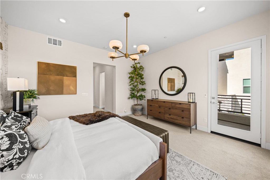 Master bedroom - 187 Sawbuck, Irvine CA 92618 - photo 34