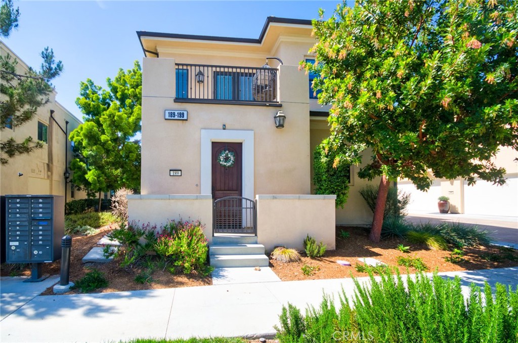 189 Follyhatch, Irvine CA 92618 - photo 1
