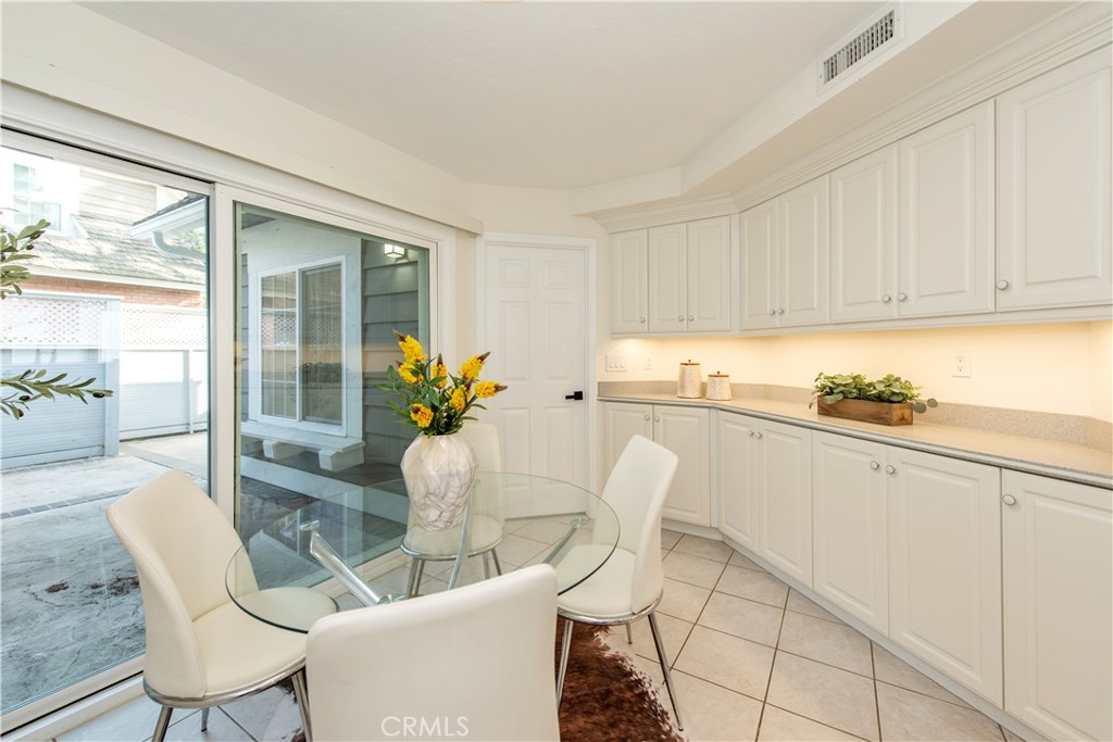 19 Alabaster Loop, Irvine CA 92614 - photo 5