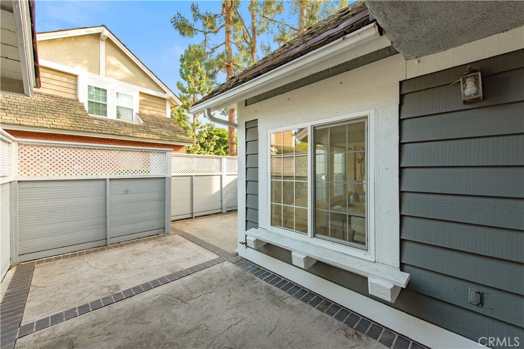 19 Alabaster Loop, Irvine CA 92614 - photo 6