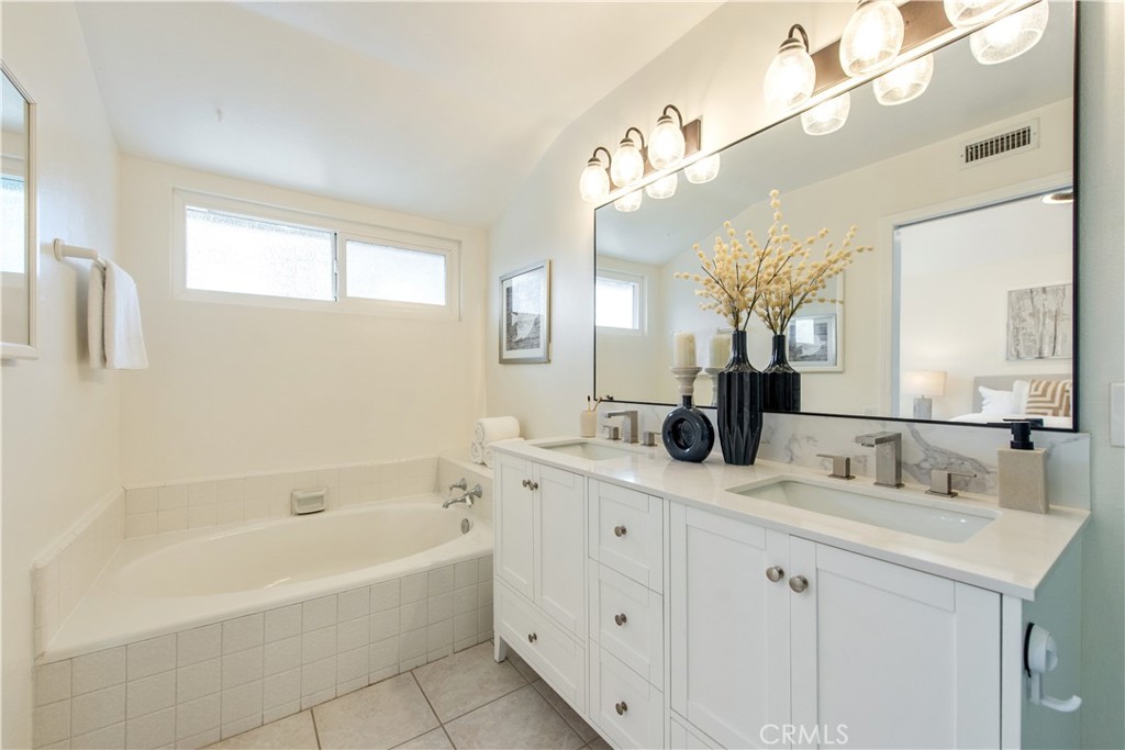 19 Alabaster Loop, Irvine CA 92614 - photo 25