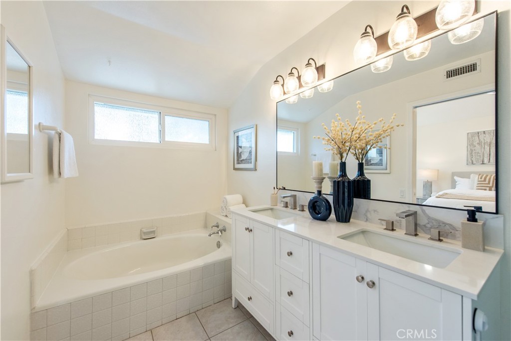 19 Alabaster Loop, Irvine CA 92614 - photo 27