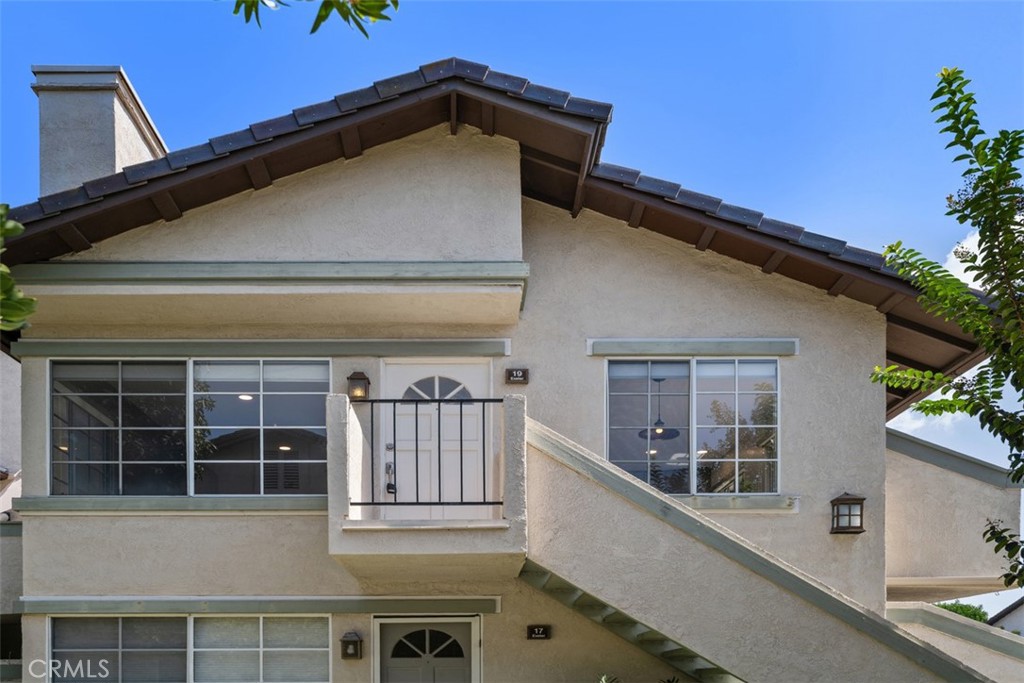 19 Exeter 16, Irvine CA 92612 - photo 2