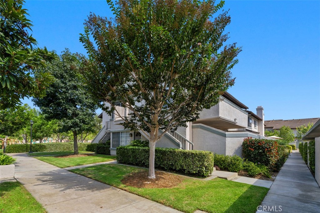 19 Exeter 16, Irvine CA 92612 - photo 4