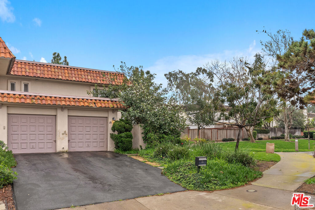 19 Palmento Way, Irvine CA 92612 - photo 1