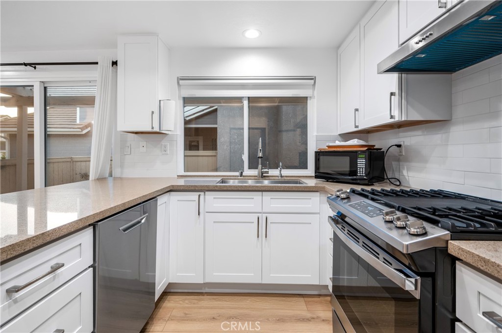 19 Silkberry, Irvine CA 92614 - photo 9