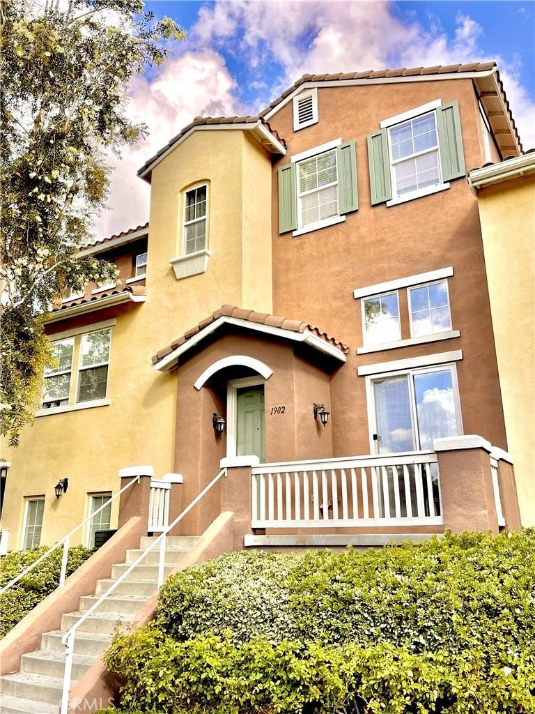 1902 Timberwood, Irvine, CA 92620