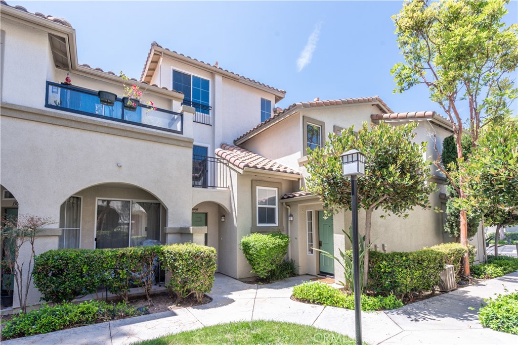 1905 Crescent Oak, Irvine CA 92618 - photo 2
