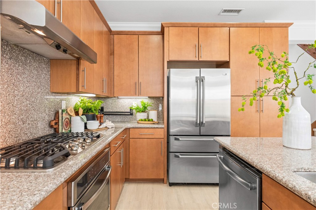 191 Firefly, Irvine CA 92618 - photo 16