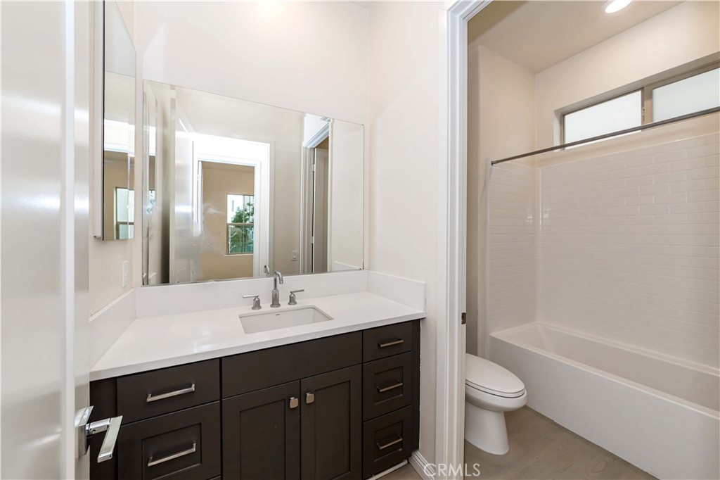 191 Frame, Irvine CA 92618 - photo 7