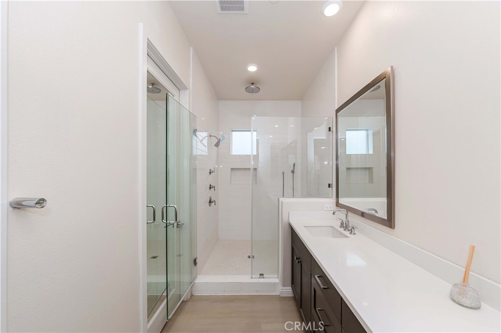 191 Frame, Irvine CA 92618 - photo 19