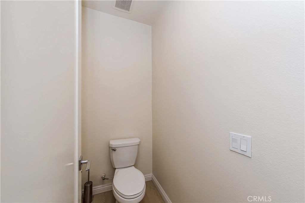 191 Frame, Irvine CA 92618 - photo 20