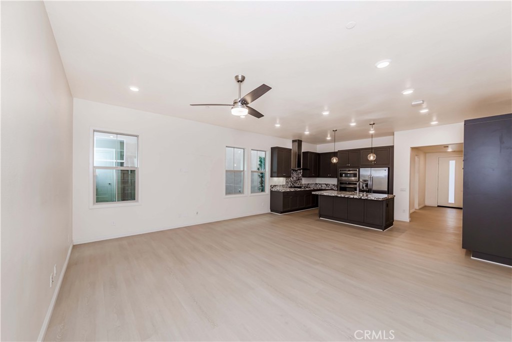 191 Frame, Irvine CA 92618 - photo 25