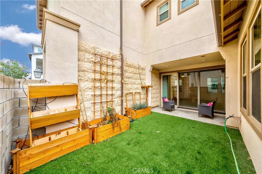 191 Frame, Irvine CA 92618 - photo 32