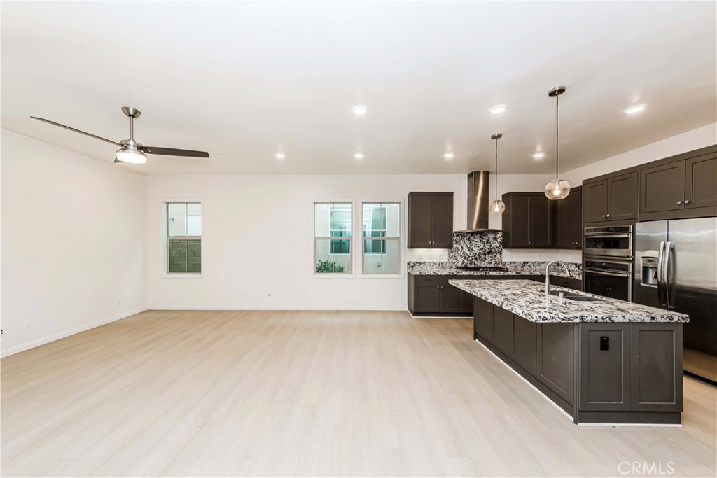 191 Frame, Irvine CA 92618 - photo 34