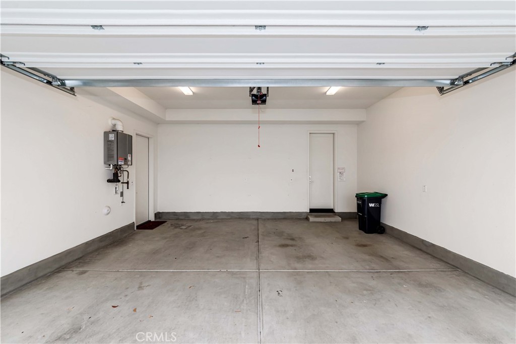 191 Frame, Irvine CA 92618 - photo 35