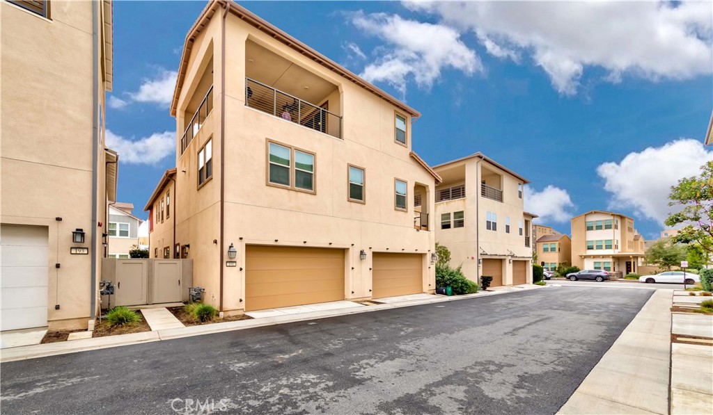 191 Frame, Irvine CA 92618 - photo 38