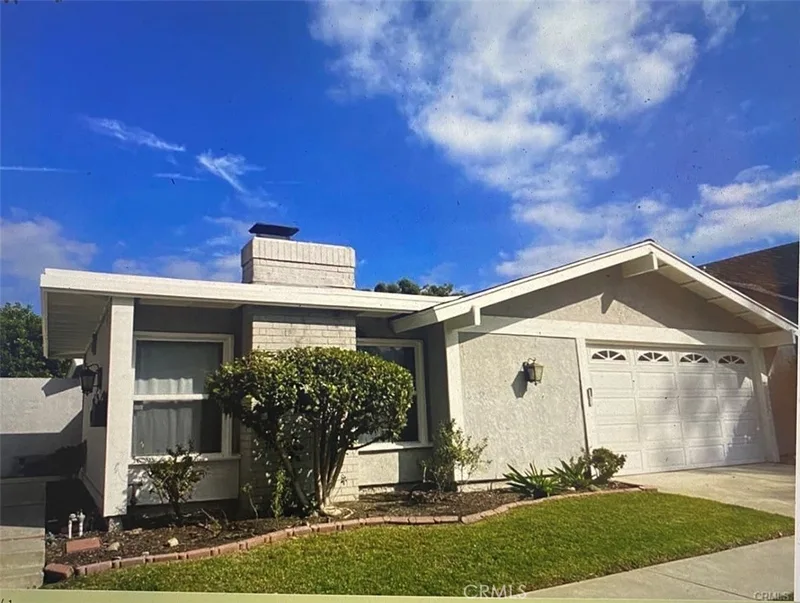 19192 Sierra Isabelle, Irvine