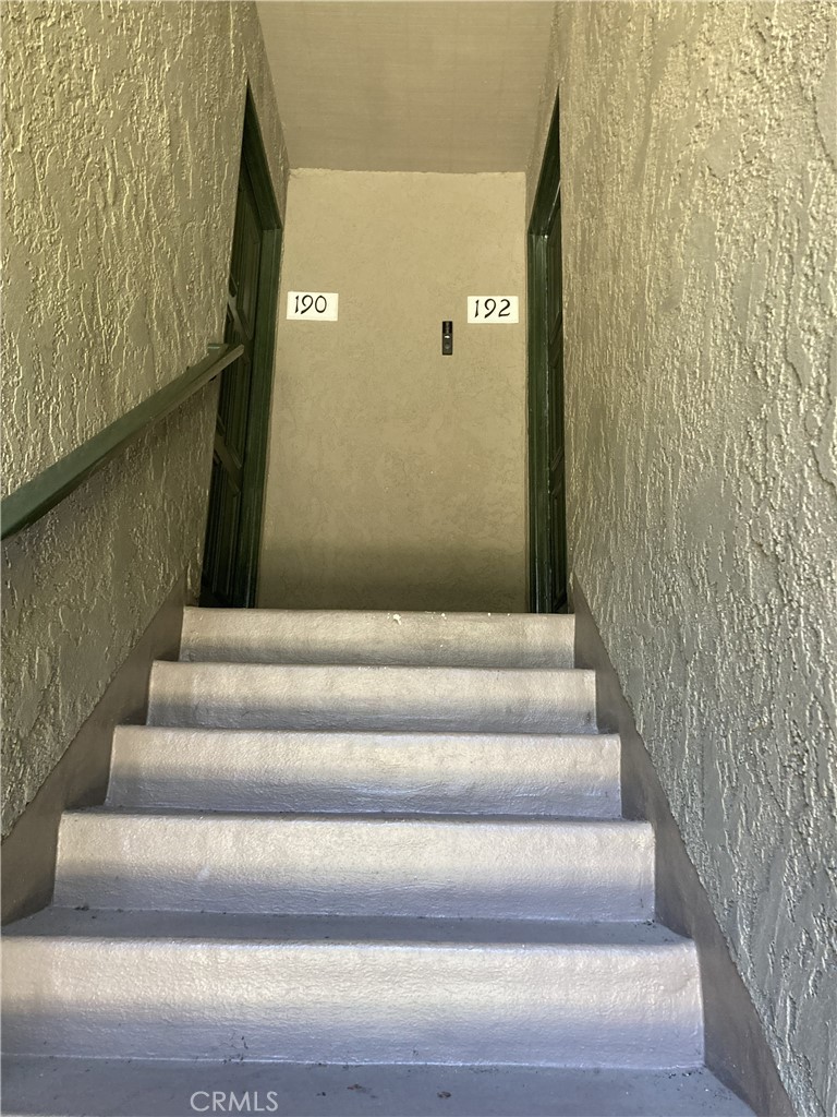 192 Streamwood, Irvine CA 92620 - photo 2