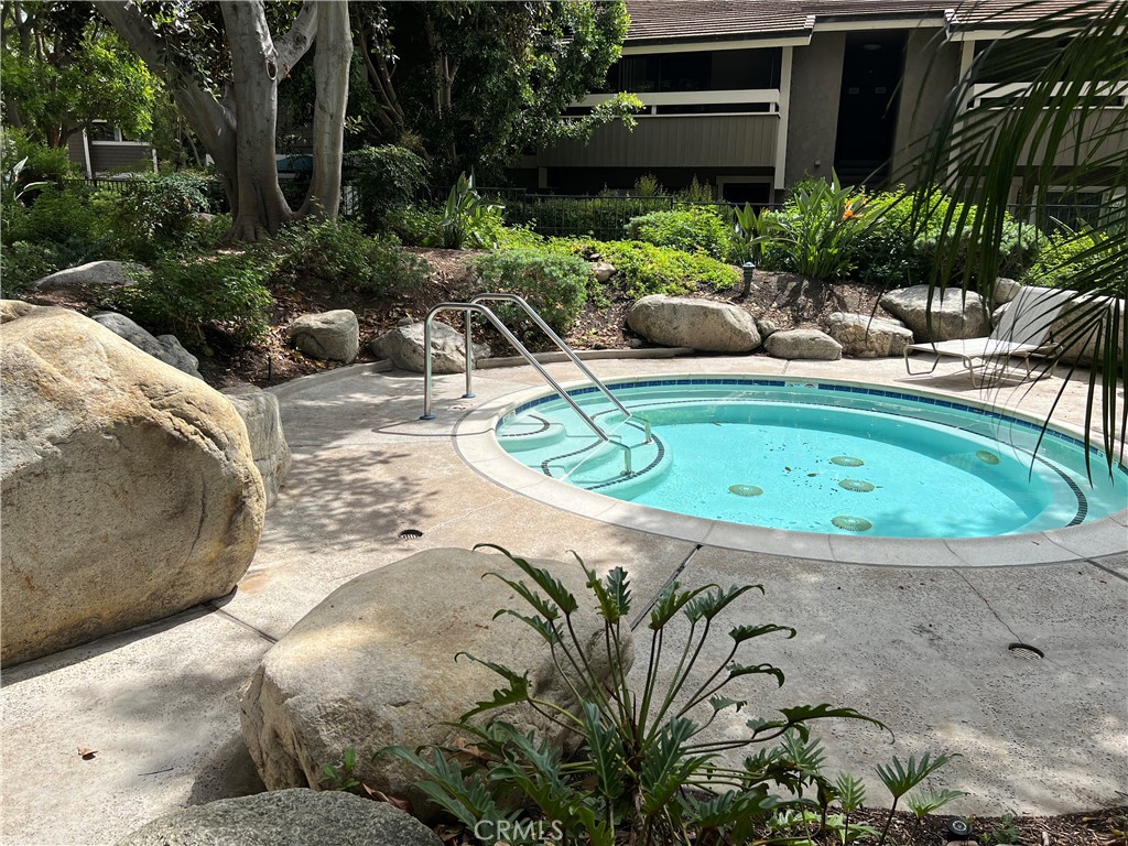 192 Streamwood, Irvine CA 92620 - photo 9