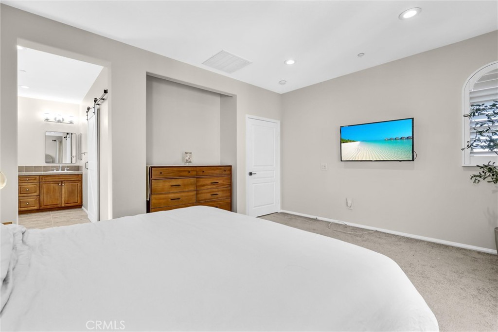 192 Wild Lilac, Irvine CA 92620 - photo 23