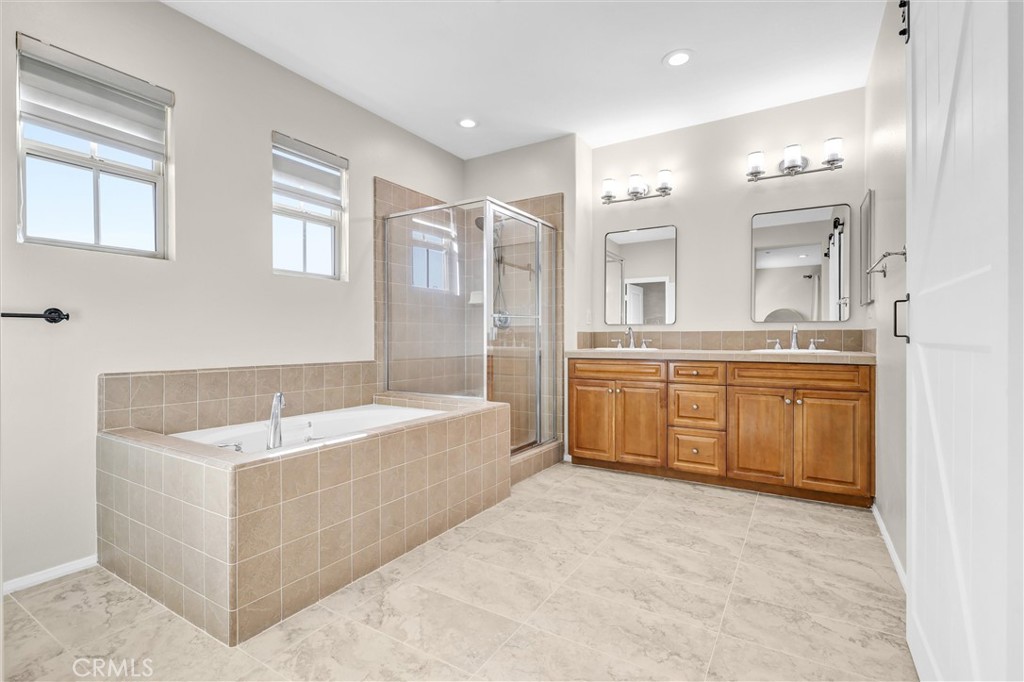 192 Wild Lilac, Irvine CA 92620 - photo 25