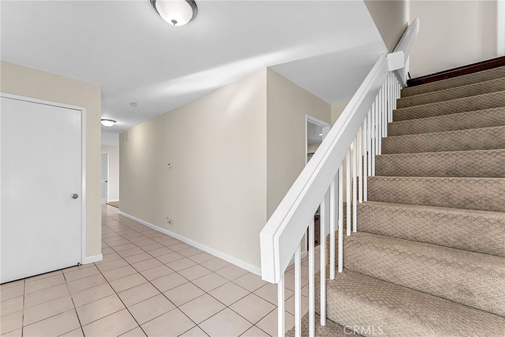 19301 Sierra Inez, Irvine CA 92603 - photo 4
