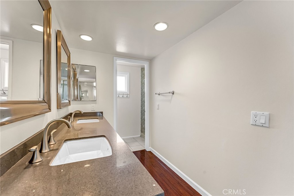 19301 Sierra Inez, Irvine CA 92603 - photo 7