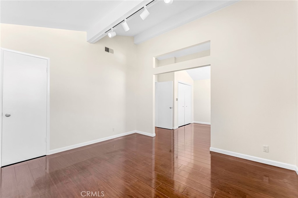 19301 Sierra Inez, Irvine CA 92603 - photo 22