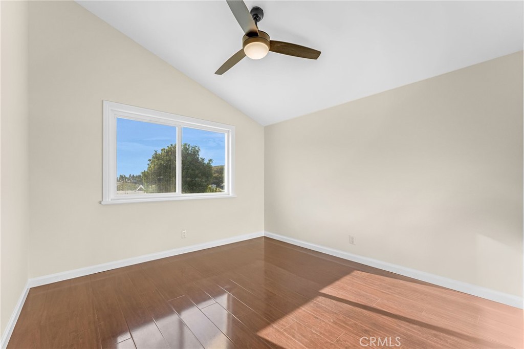 19301 Sierra Inez, Irvine CA 92603 - photo 27