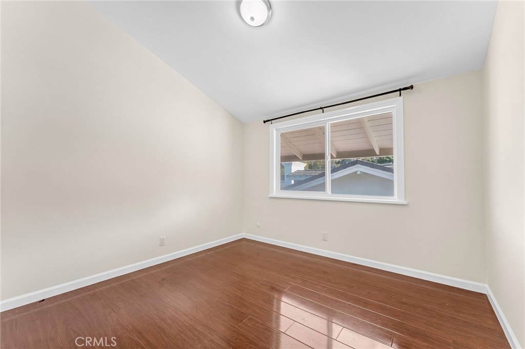 19301 Sierra Inez, Irvine CA 92603 - photo 29