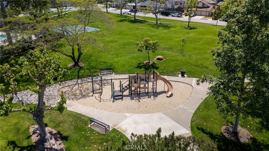 19301 Sierra Inez, Irvine CA 92603 - photo 44