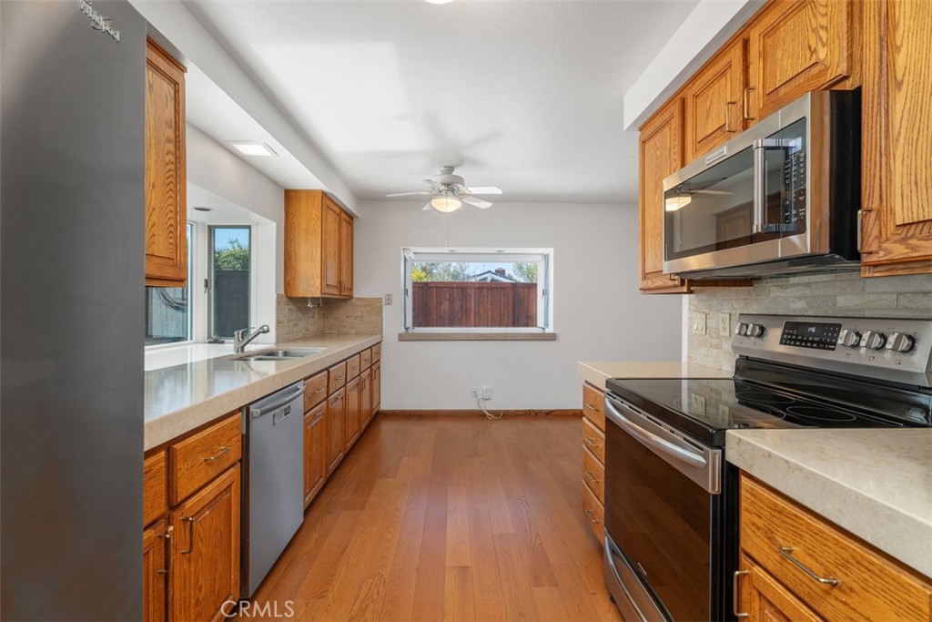 19361 Sierra Perla, Irvine CA 92603 - photo 11