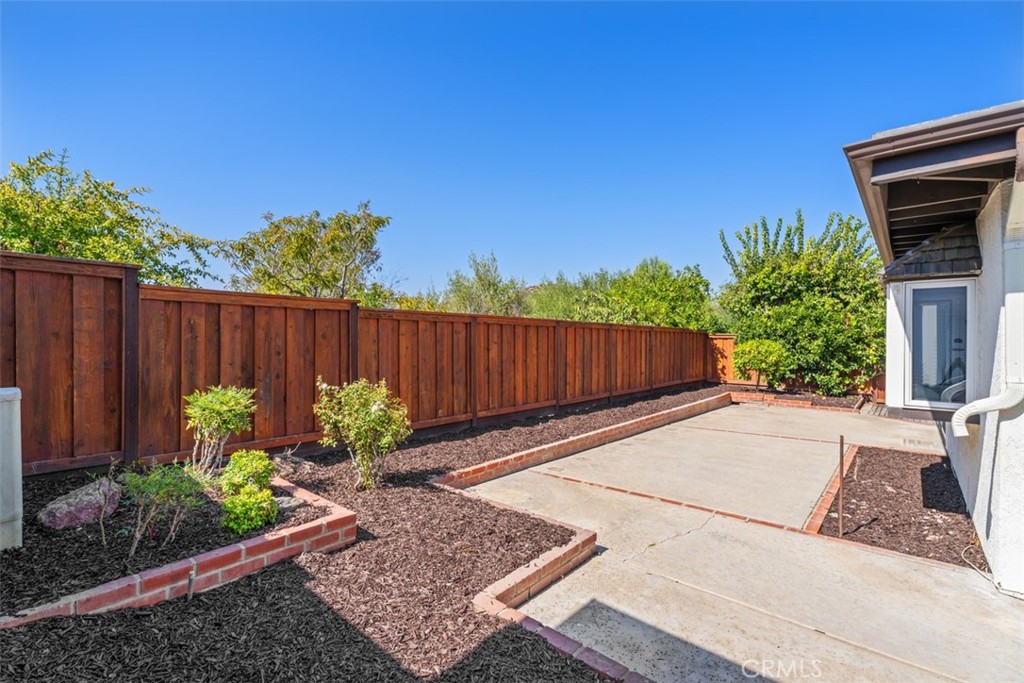 19361 Sierra Perla, Irvine CA 92603 - photo 36