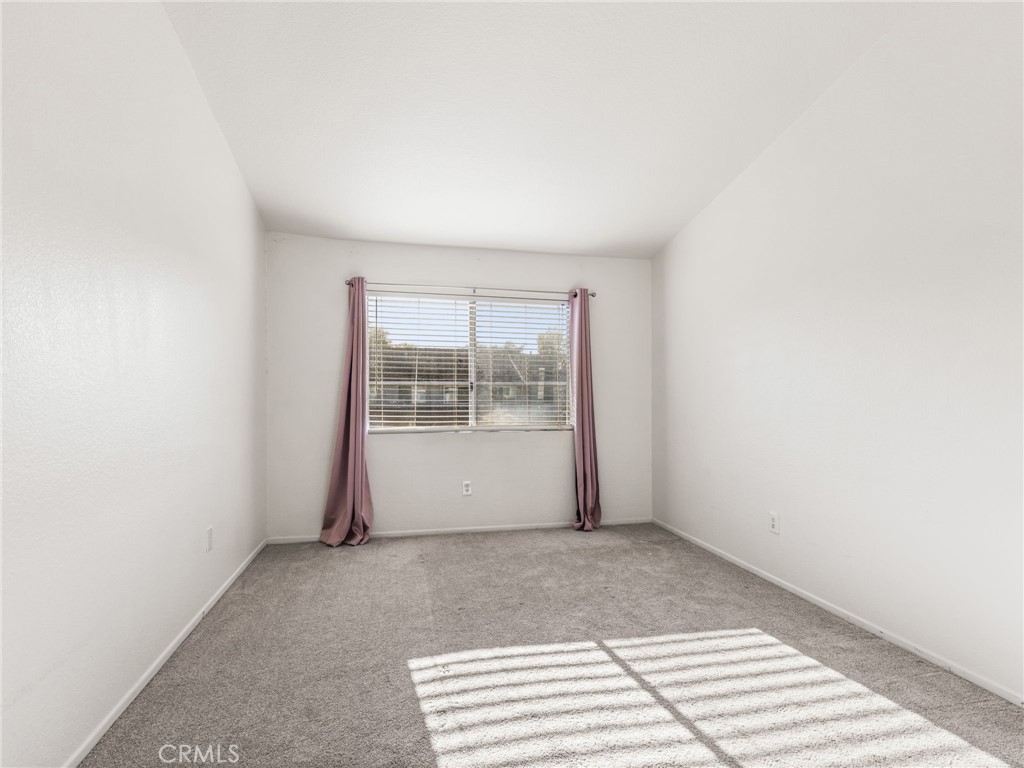 Room 1 - 194 Greenmoor, Irvine CA 92614 - photo 18