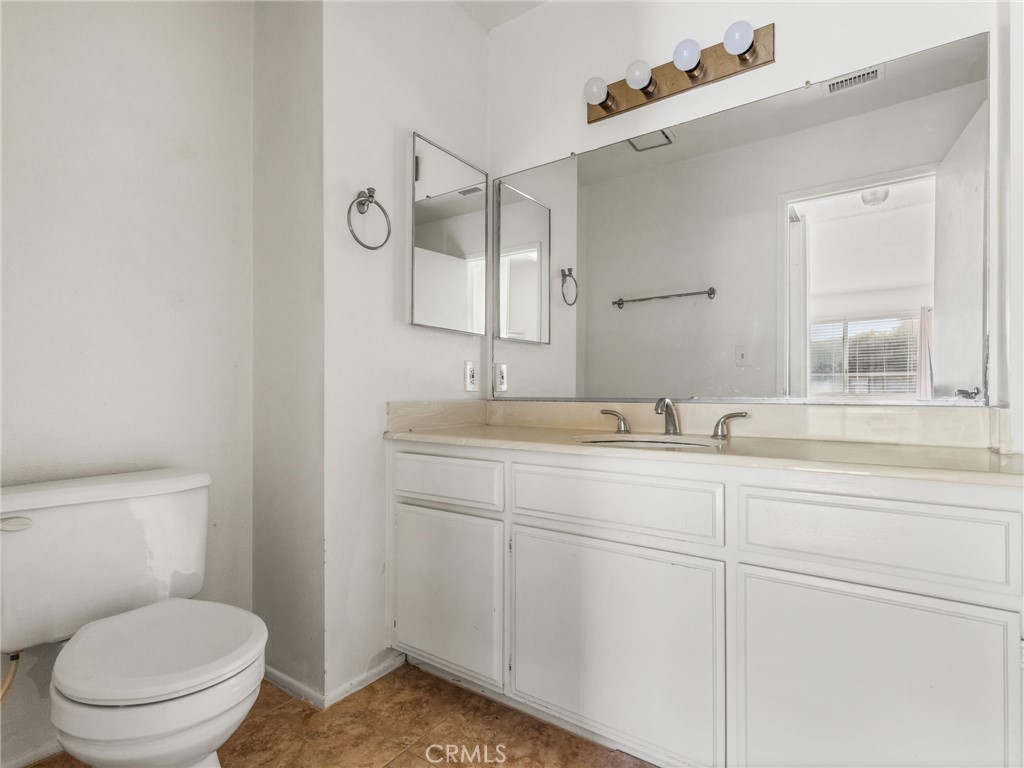 194 Greenmoor, Irvine CA 92614 - photo 21