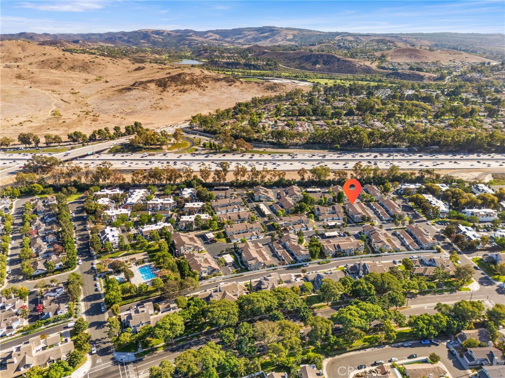 194 Greenmoor, Irvine CA 92614 - photo 32