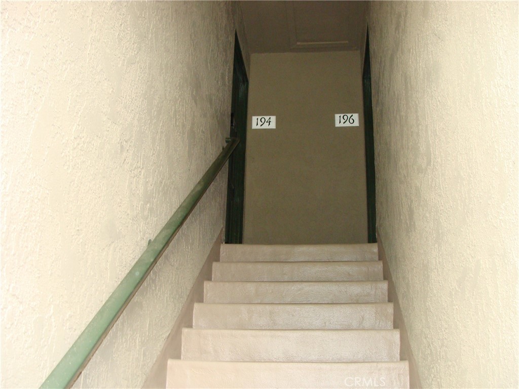 194 Streamwood, Irvine CA 92620 - photo 2