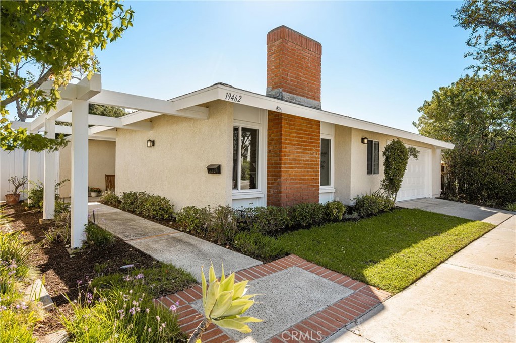 19462 Sierra Chula, Irvine CA 92603 - photo 2