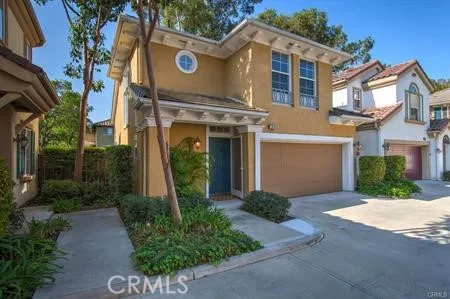 196 Cherrybrook Lane, Irvine, CA 92618