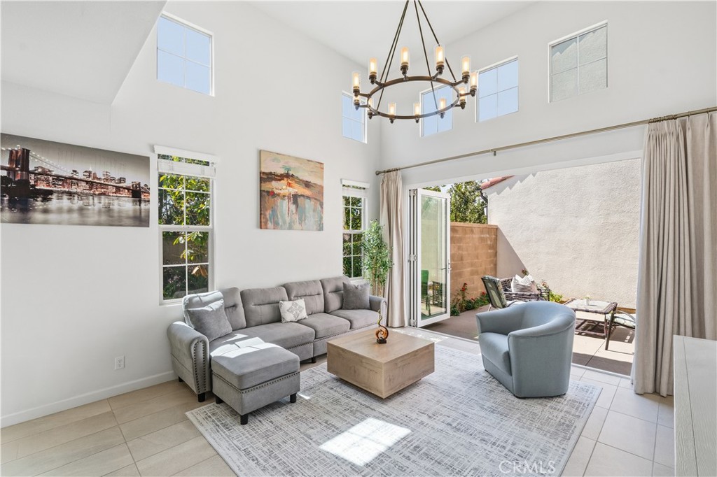 197 Augustine, Irvine CA 92618 - photo 4