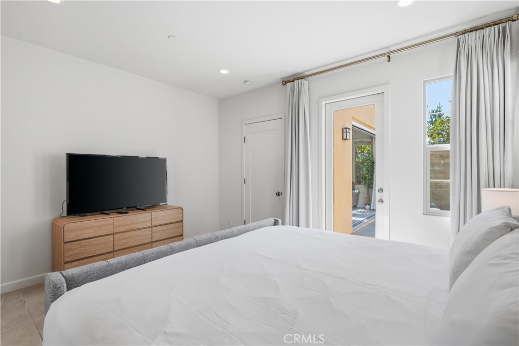 197 Augustine, Irvine CA 92618 - photo 26