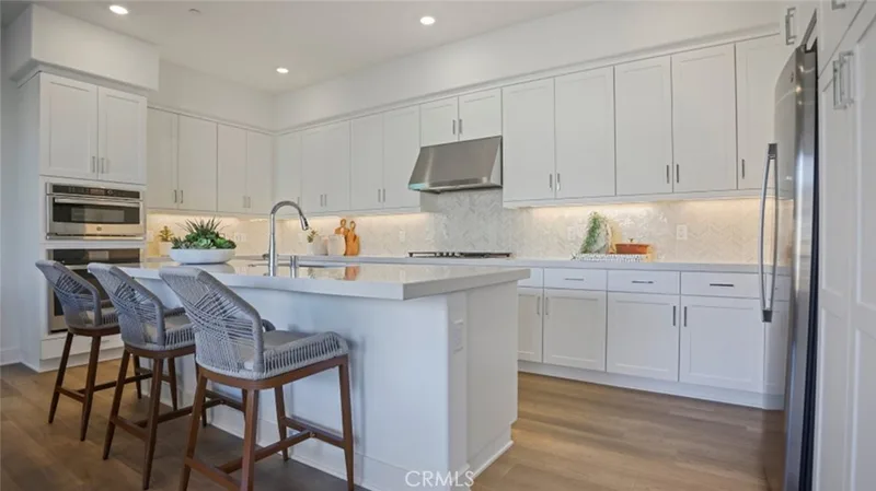 198 Billings, Irvine, CA 92618