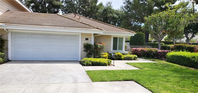 2 Cedarlake 8, Irvine, CA 92614