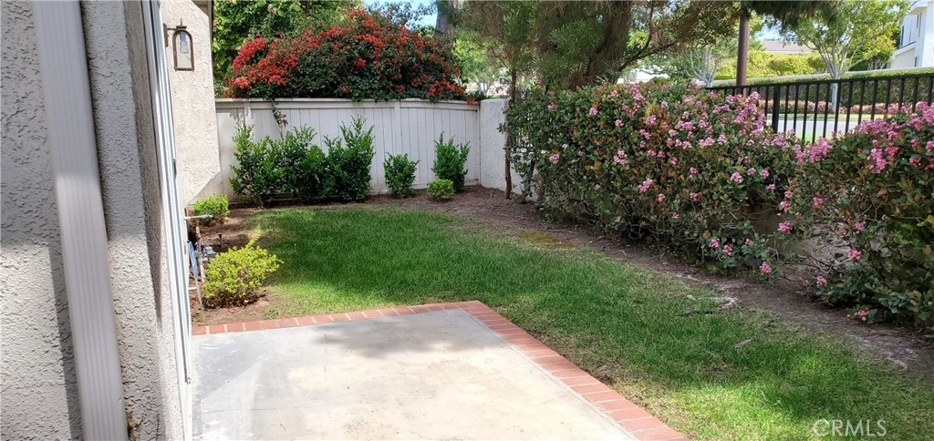 2 Cedarlake 8, Irvine CA 92614 - photo 18