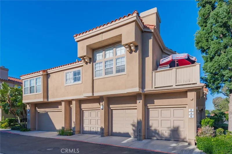 2 Ellisworth Aisle, Irvine, CA 92620