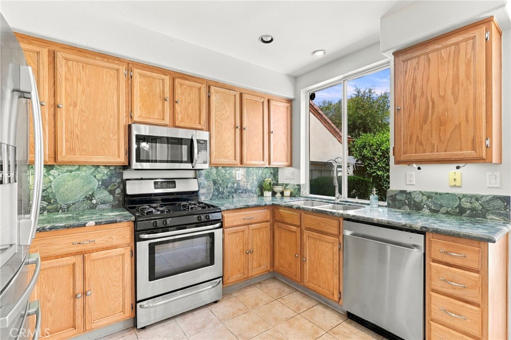 2 La Ronda, Irvine CA 92606 - photo 12