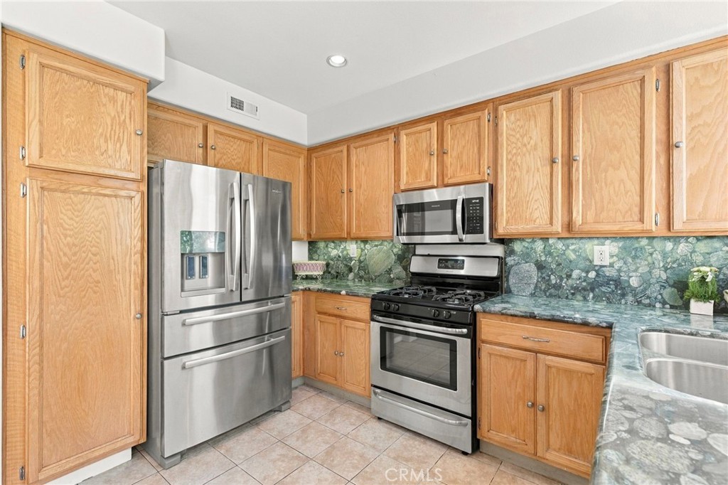2 La Ronda, Irvine CA 92606 - photo 13