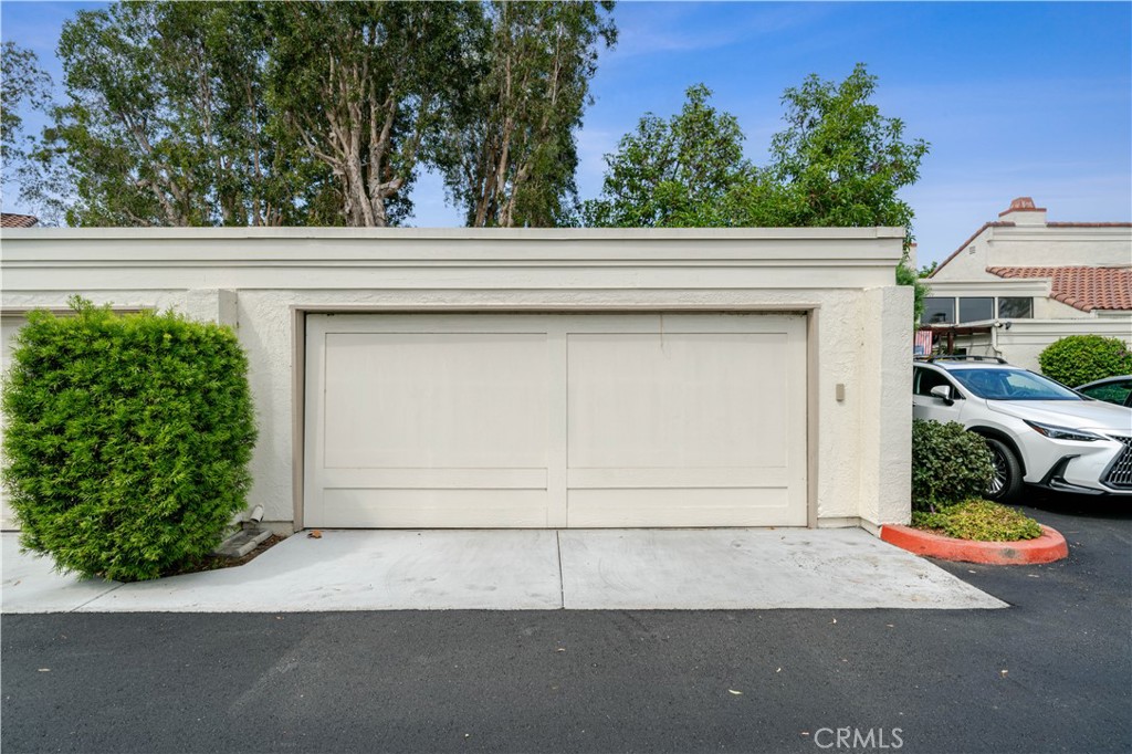 Garage - 2 Morena 4, Irvine CA 92612 - photo 23