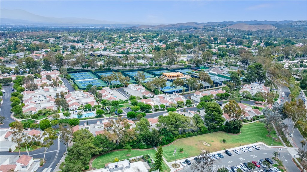 2 Morena 4, Irvine CA 92612 - photo 30